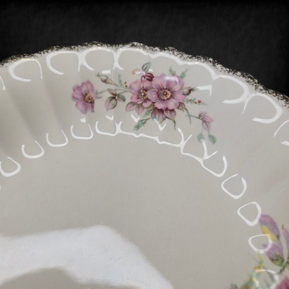 1940s Vintage Sebring Golden Ware Wild Rose 22K Gold Rimmed Bowls Set of 2 - Picture 14 of 16